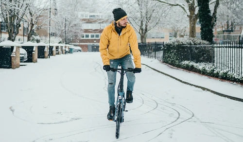 So fahren Sie im Winter sicherer mit dem E-Bike