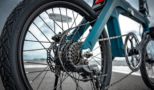 Das Bild zeigt den Motor des Fiido X E-Bikes.