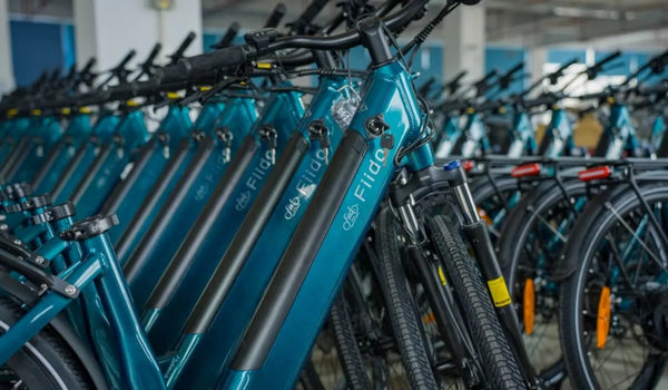 Das Bild zeigt das Fiido C11 Elektrofahrrad noch in der Fabrik.