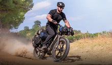 Fiido Titan 4-Kolben-Bremsen auf einem Offroad-Trail